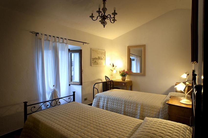 La Corte Di Nando Varzi Buitenkant foto